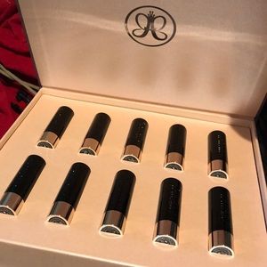 New in box Anastasia mini matte lipstick set